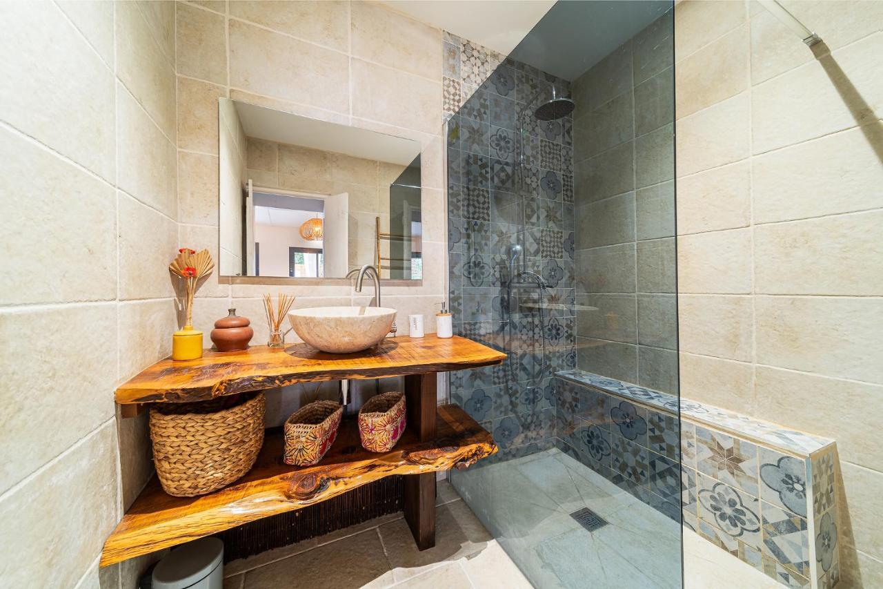 Villa Latrille - Piscine - Sauna - Jacuzzi La Saline Le Bains Εξωτερικό φωτογραφία